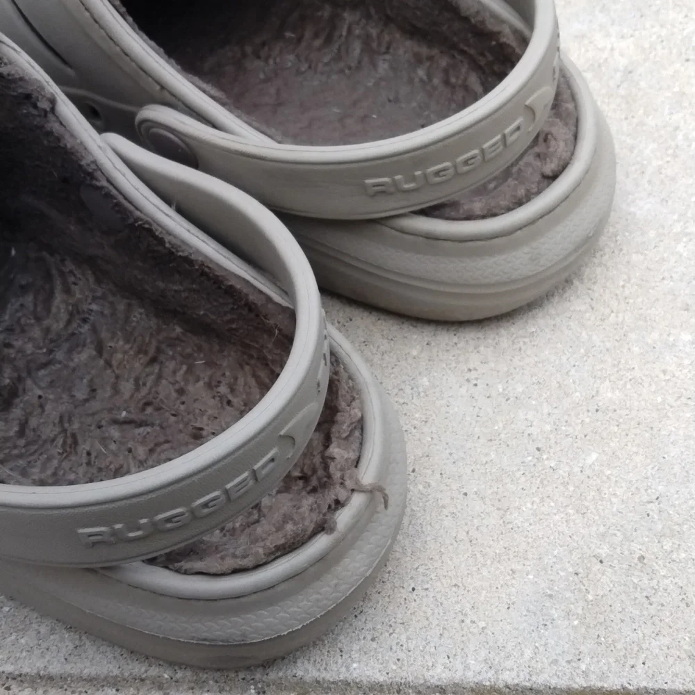 Men's Rugged Shark Lined Glog size 10